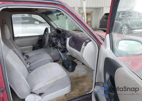 1996 Ford Ranger Super Cab z USA, uszkodzony, nr VIN 1FTCR14U3TPA61196